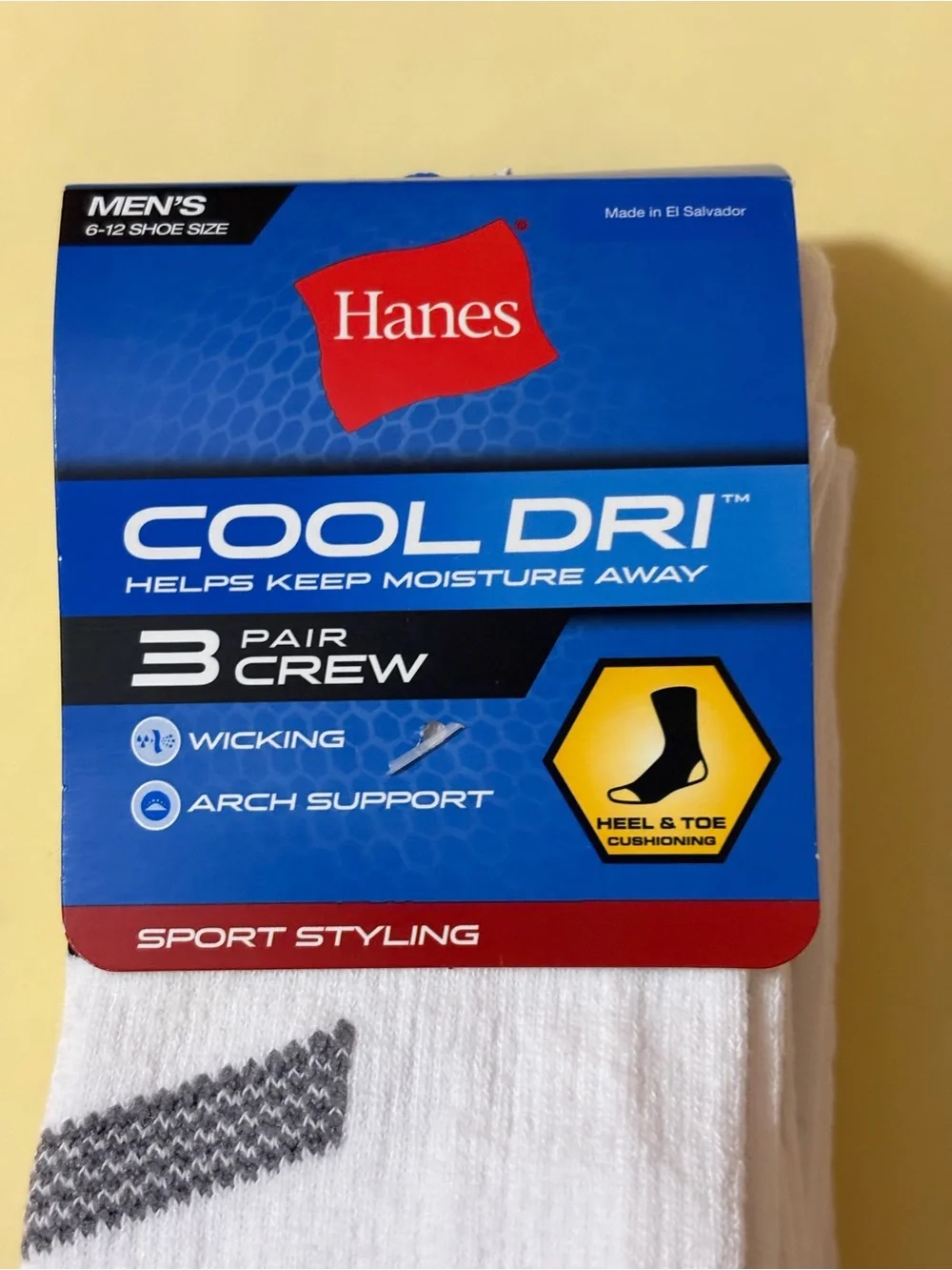 🍎 HANES Men’s Crew Socks Pack of 3 Pairs White Cushion Cool Dri Sz 6-12 NWT